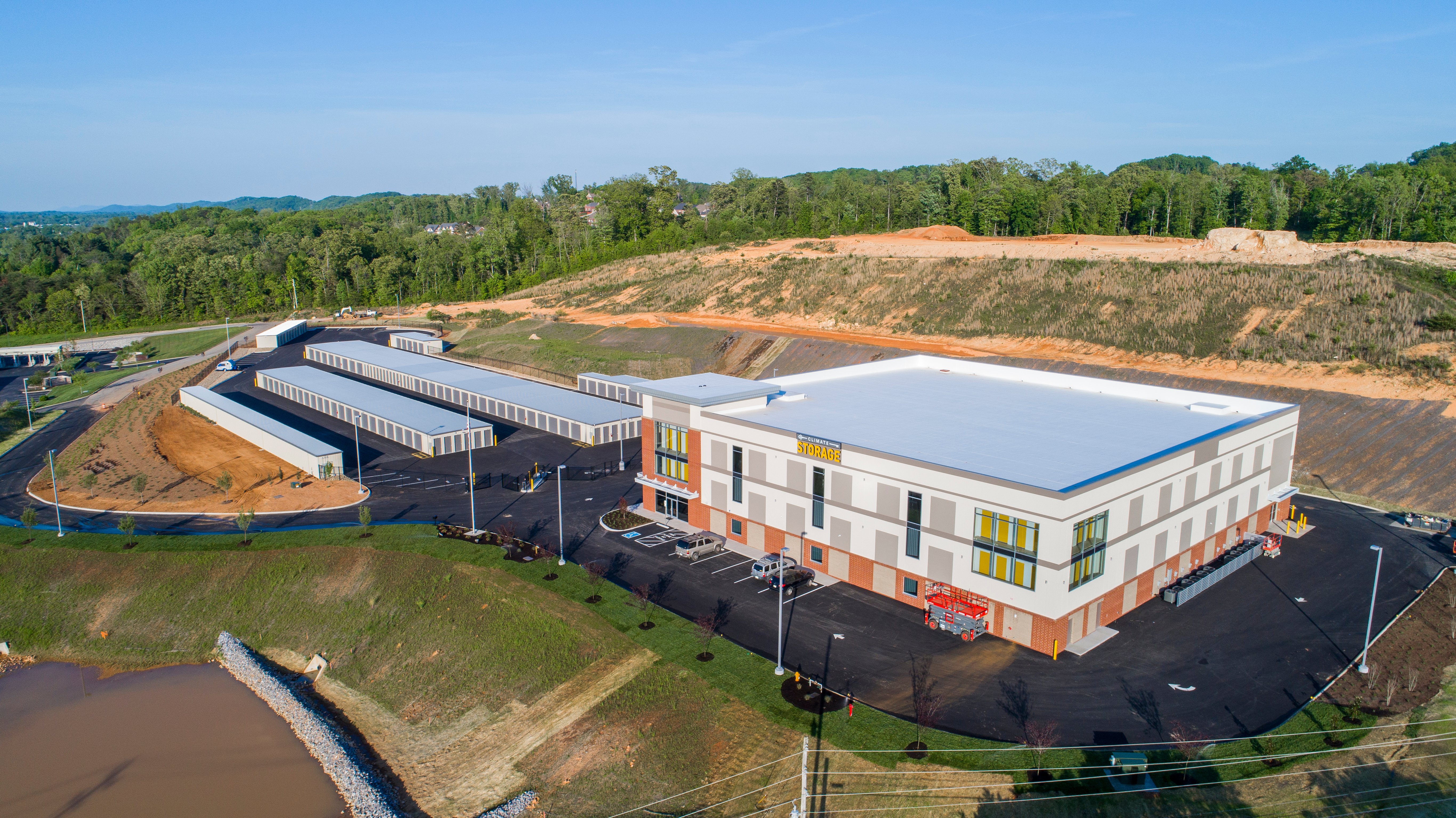 A multi story self storage facility in Pellissipi, Tennessee built by Climate Storage and BETCO
